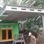 Kanopi Baja Ringan Satu Tiang Penyangga