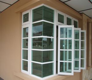Jendela Casement Aluminium Buka Samping